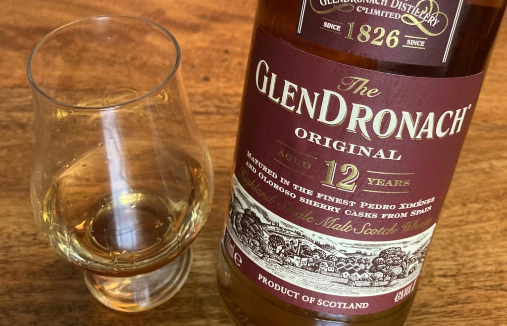 Ein Dram Glendronach Original 12 Jahre.