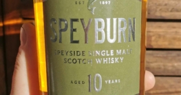 Unser Whisky des Monats Mai 2021: der Speyburn 10 Jahre.