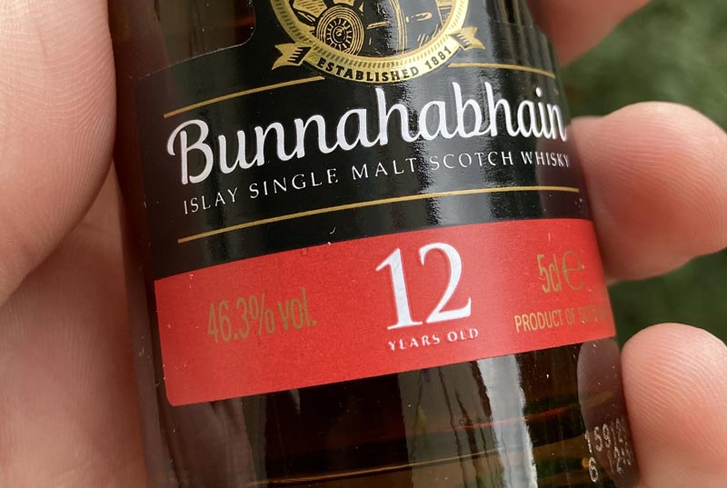 Unser Whisky des Monats Oktober 2021: der Bunnahabhain 12 Jahre.