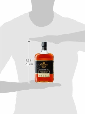 Canadian Club 12 Jahre Blended Canadian Whisky, lang anhaltender Geschmack mit ausbalancierten und sanften Aromen, 40% Vol, 1 x 0.7l - 2
