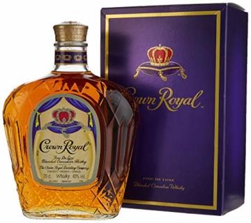 Crown Royal Whisky (1 x 0.7 l) - 1