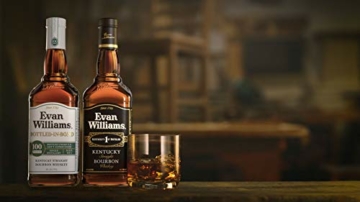 Evan Williams Black Bourbon Whiskey (1 x 0.7 l) - 3