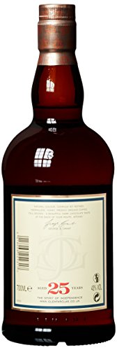 Glenfarclas 25 Years Old mit Geschenkverpackung  Whisky (1 x 0.7 l) - 2