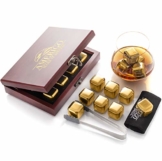 Gold Edelstahl Whisky Steine Geschenkset in der Wunderschöner Holzkiste - Hohe Kühltechnologie - 8 Whisky Eiswürfel Wiederverwendbar - Edelstahl Eiswürfel - Geschenk für Männer - Whiskey Zubehör - 1