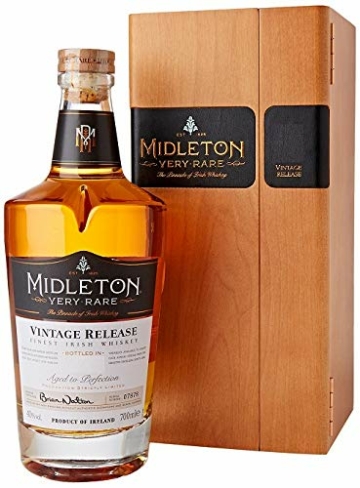 Midleton Very Rare Irish Whiskey 2019 – Limitierter Whiskey mit Gravur von Brien Nation – Edle Spirituose inkl. Holzbox - ideales Geschenk & Sammlerstück – 1 x 0,7 L - 1