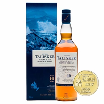 Talisker 10 Jahre Single Malt Scotch Whisky – Weicher, torfiger und rauchiger Whisky aus dem Norden Schottlands – In maritimer Geschenkbox – Standardversion – 1 x 0,7l - 3