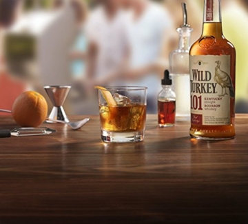 Wild Turkey 101 Bourbon Whiskey (1 x 0.7 l) - 2